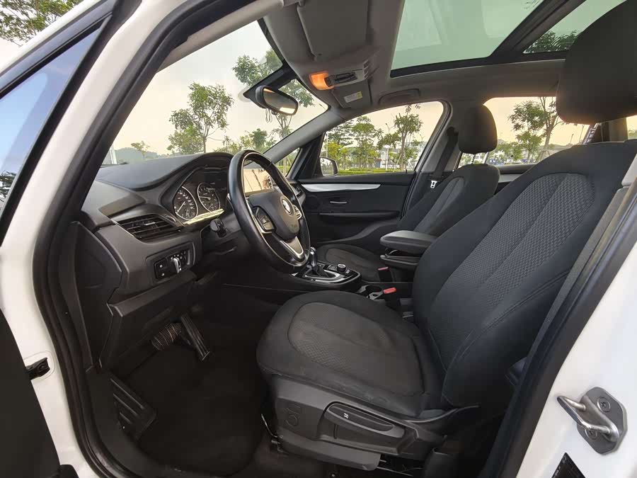 BMW 2 Series Tourer 2018 car image #7