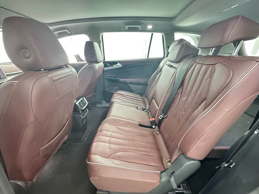 Volkswagen ID.6 X 2021 car image #7