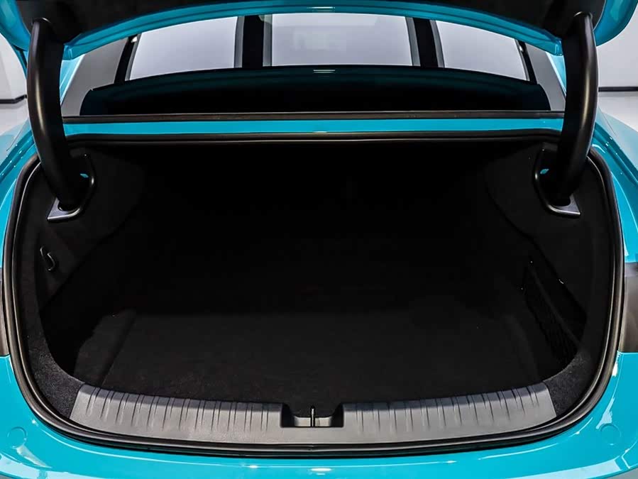 MI SU7 2024 car image #7