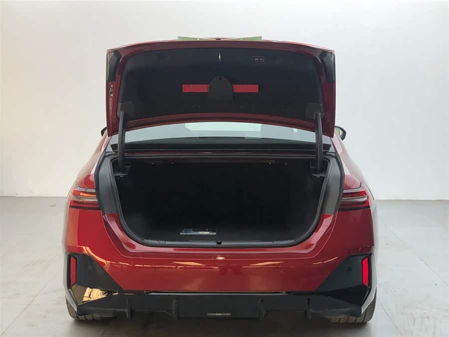 BMW i5 M60 2024 #7 BMW i5 M60 2024 car image #7