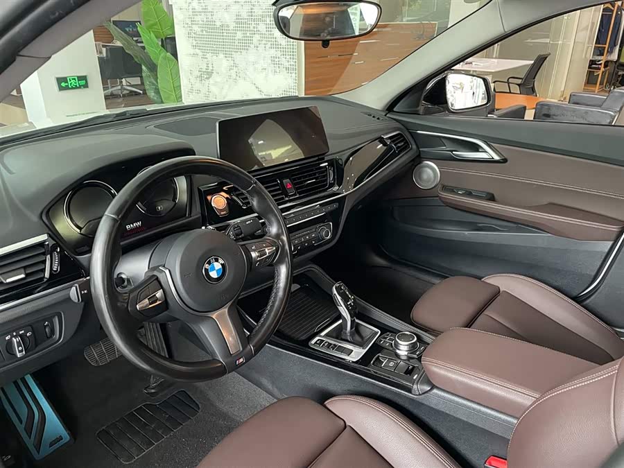 BMW 1 Series 2023 car image #7