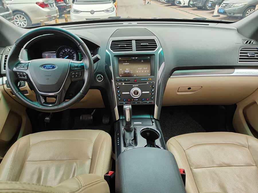 Ford Explorer (Imported) 2015 car image #7