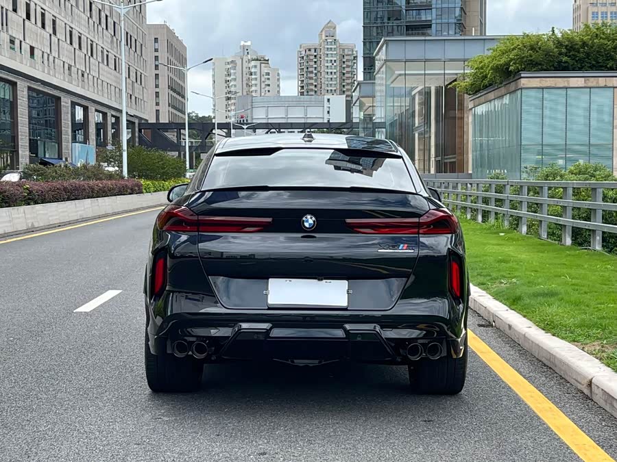 BMW X6 M 2024 car image #7