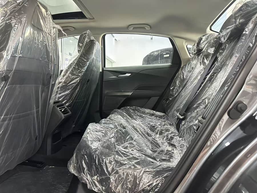 Changan EadoPHEV 2025 car image #7