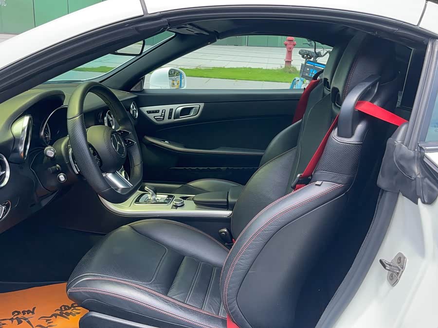 Mercedes-Benz SLC Class 2018 car image #7