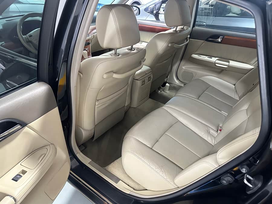 Nissan Fuga 2006 car image #7