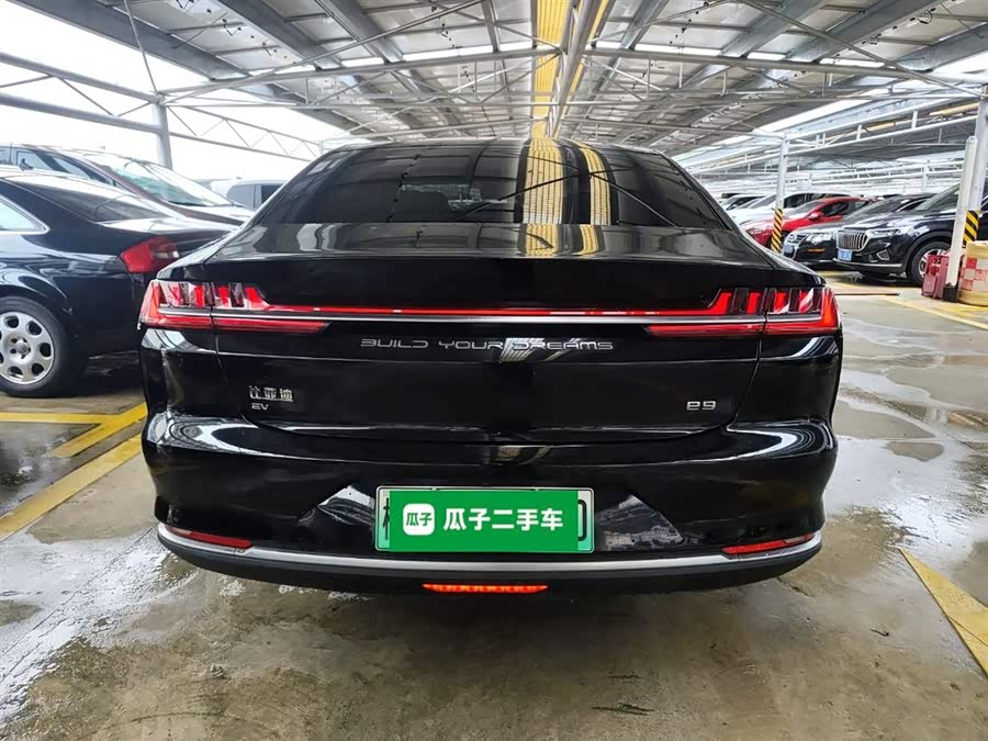 BYD e9 2021 car image #7