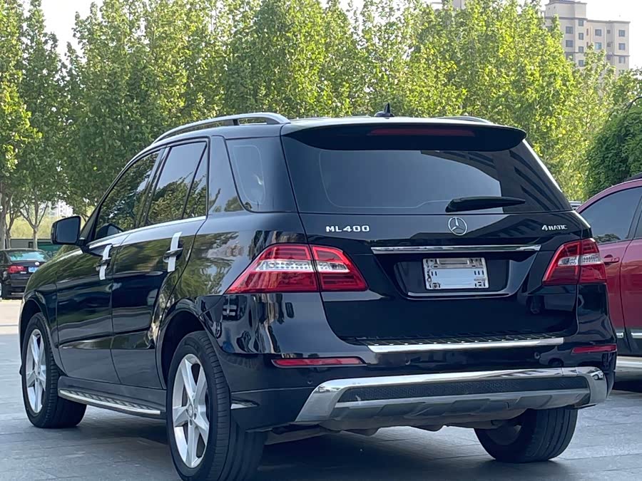 Mercedes-Benz M Class 2013 car image #7