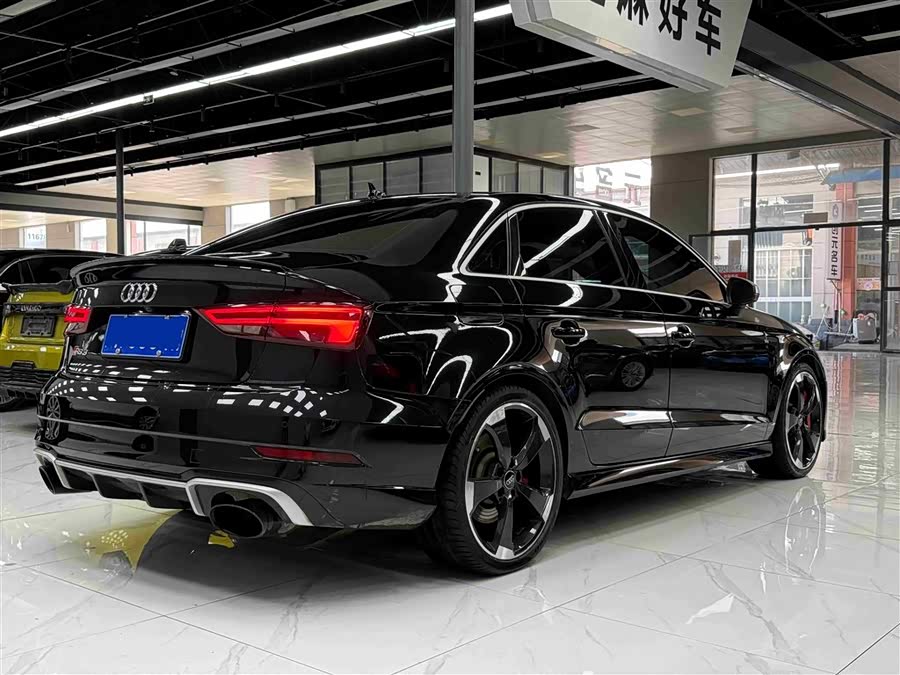 Audi RS 3 2019 car image #7