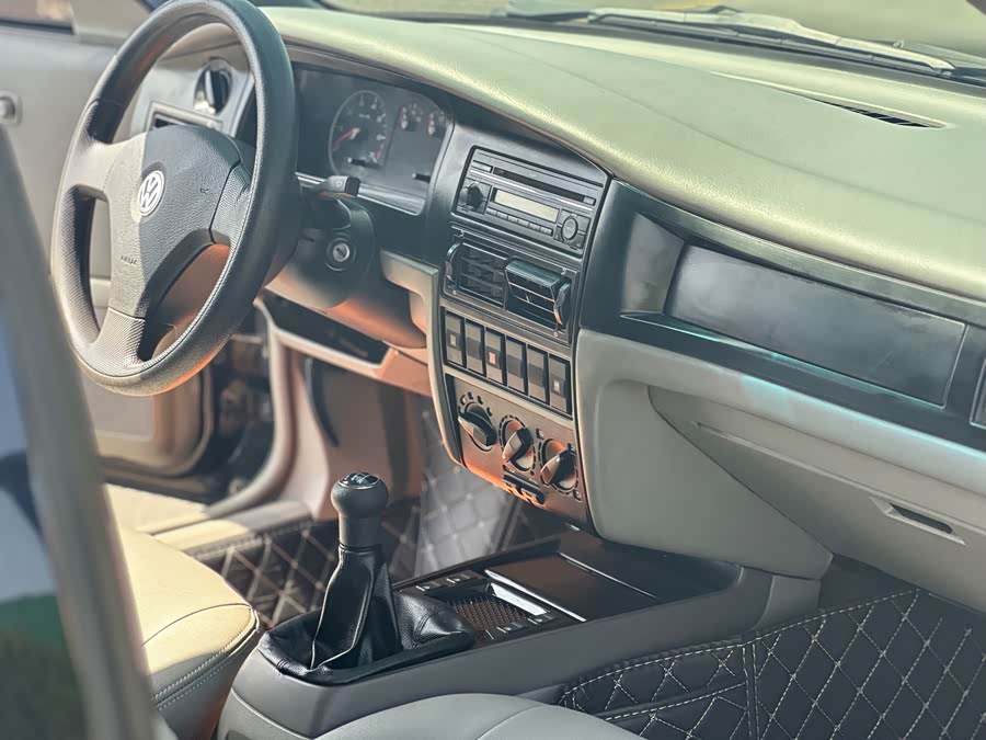 Volkswagen Santana Vista 2013 #7 Volkswagen Santana Vista 2013 car image #7