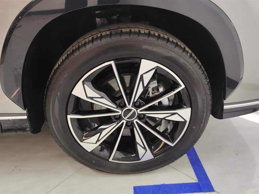 Roewe RX5 New Energy 2024 изображение автомобиля #7