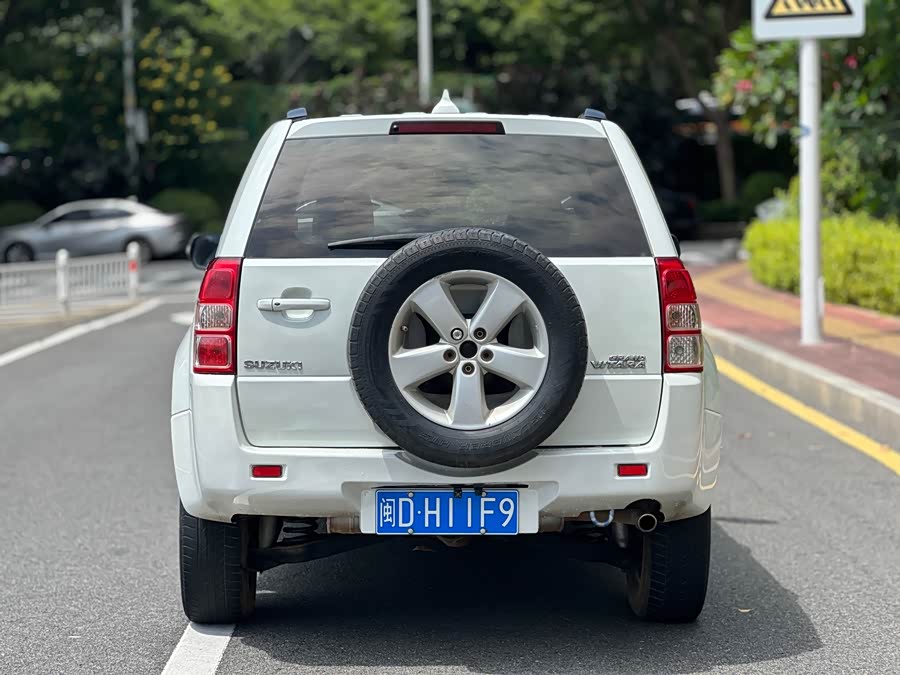 铃木 超级维特拉 2011 汽车图片 #7