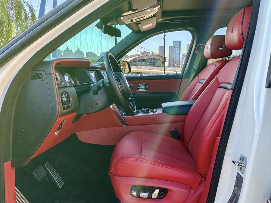 劳斯莱斯 库里南 2019 汽车图片 #7