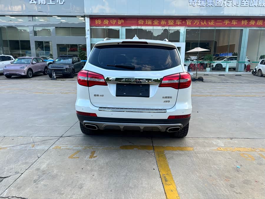 Haval H8 2017 car image #7