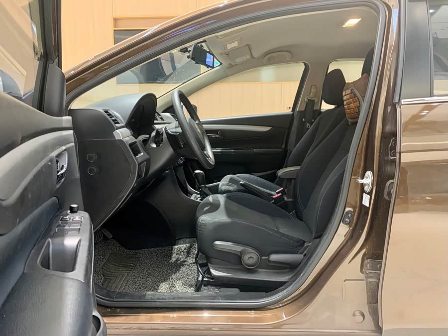 铃木 启悦 2016 汽车图片 #7