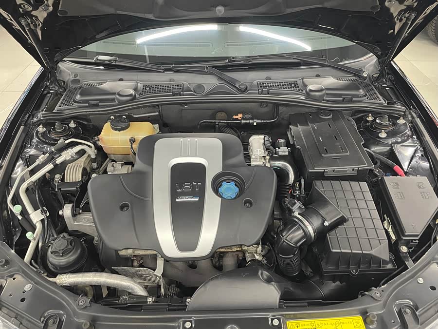 Roewe 750 2015 image de voiture #7