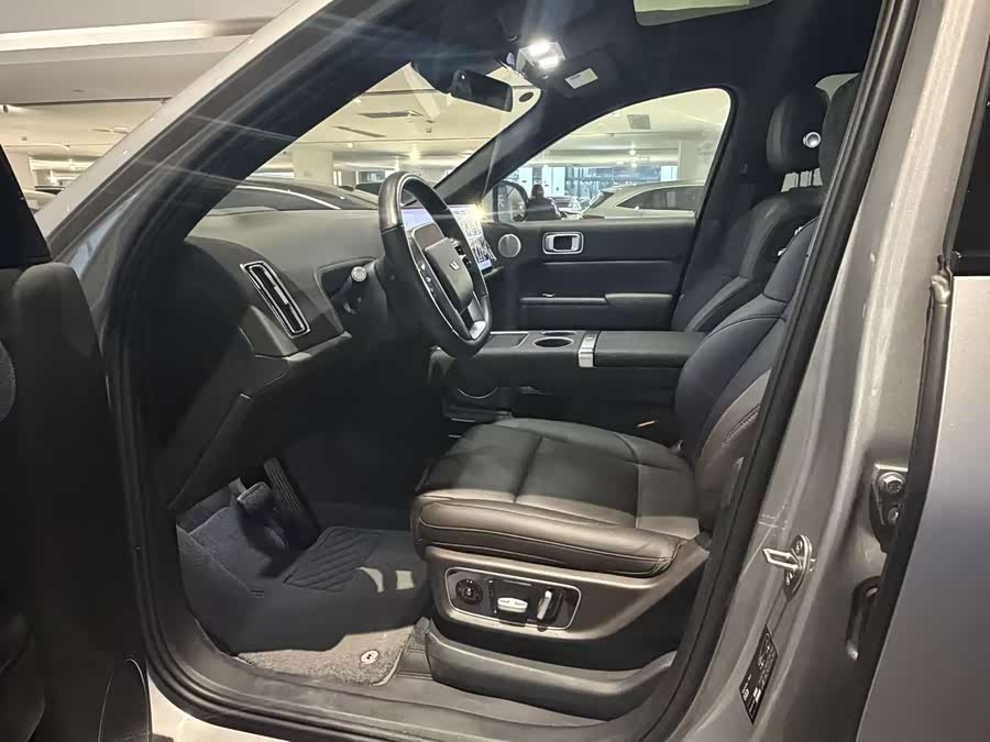 Li L9 2022 صورة سيارة #7