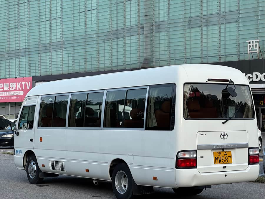 Toyota Coaster 2015 #7 Toyota Coaster 2015 imagen de coche #7