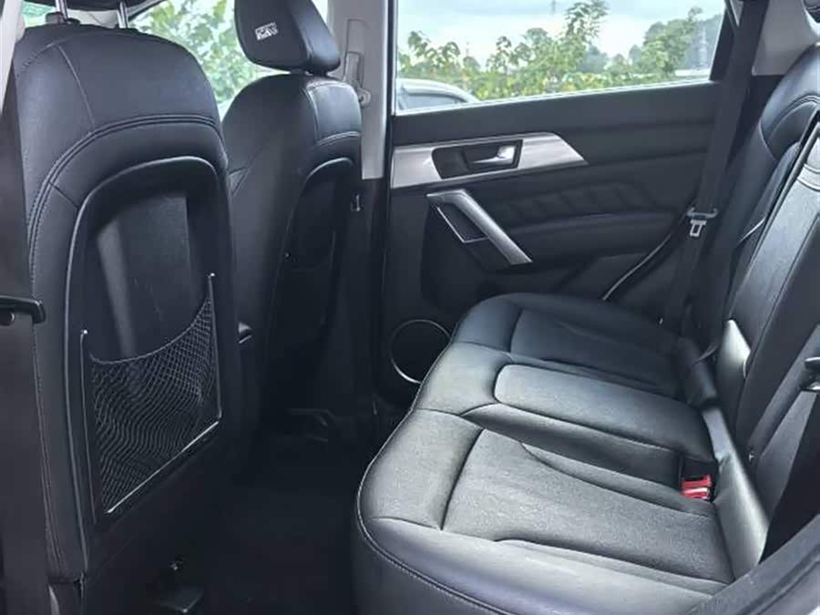 Haval H2 2014 car image #7