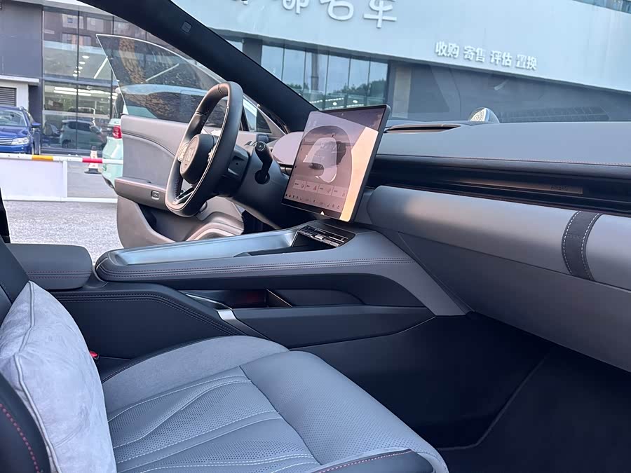 极氪 极氪007GT 2025 汽车图片 #7