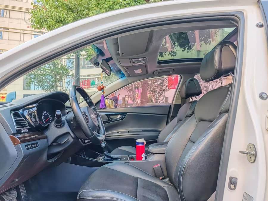 起亚 起亚K4 2016 汽车图片 #7