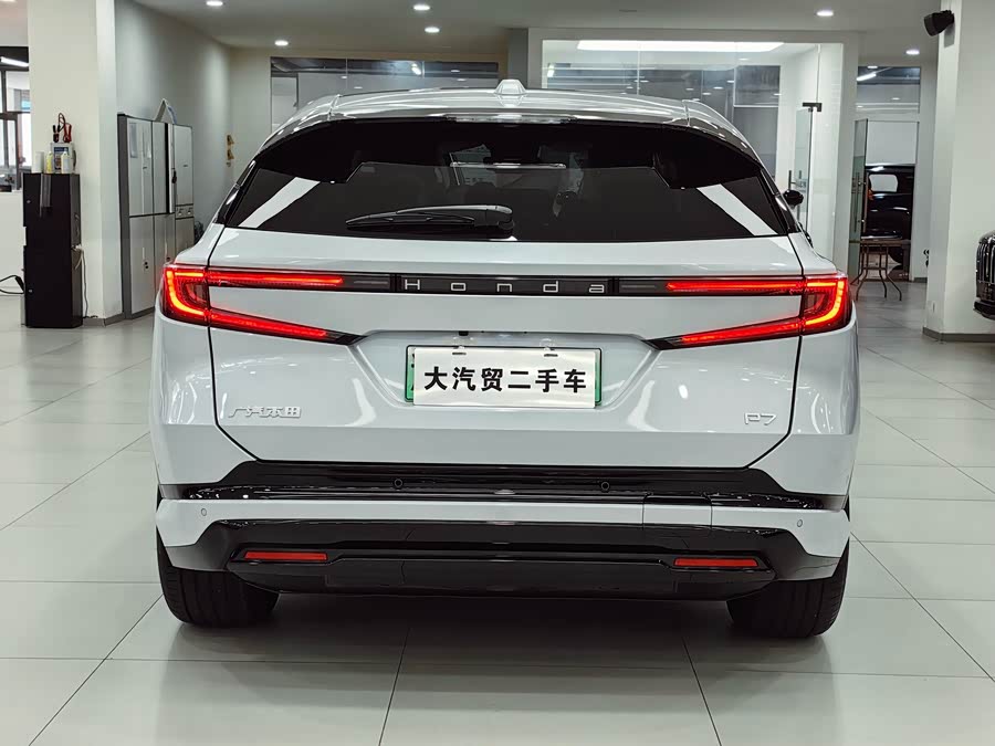 Honda P7 2025 car image #7