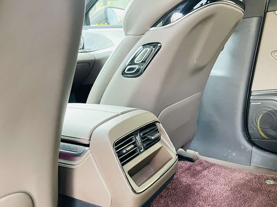 BYD Han 2023 car image #7