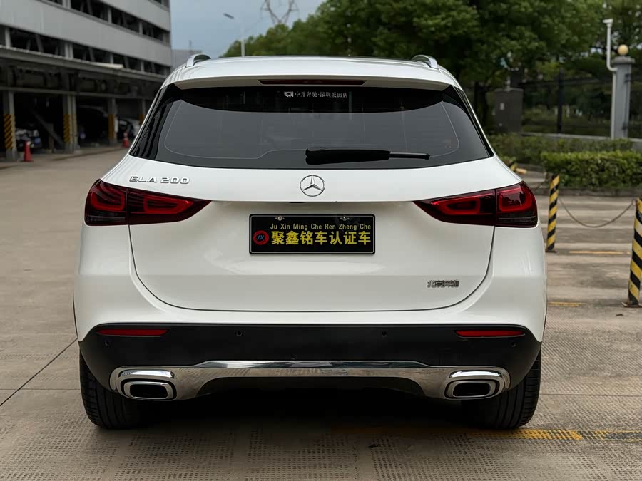 Mercedes-Benz GLA Class 2022 car image #7