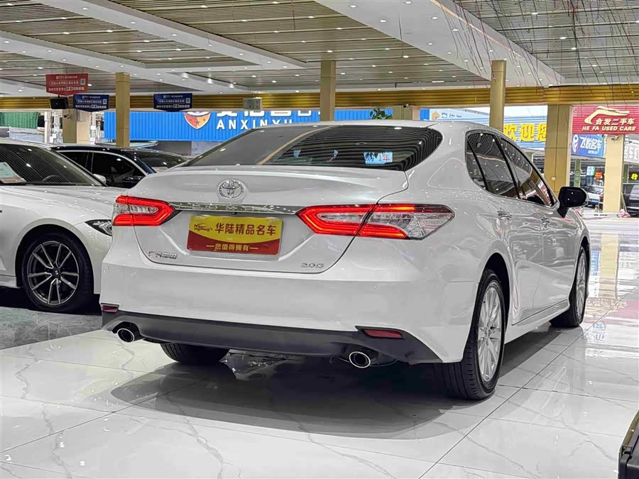 Toyota Camry 2020 car image #7
