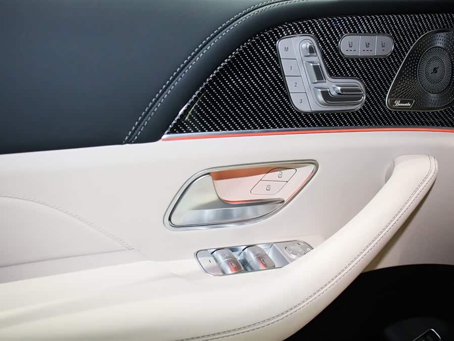 Mercedes-Benz GLS AMG 2024 car image #7