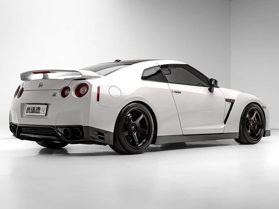 日产 日产GT-R 2013 汽车图片 #7