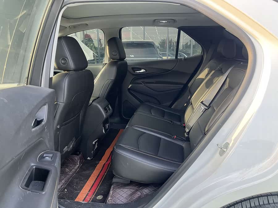 Chevrolet Equinox 2021 car image #7