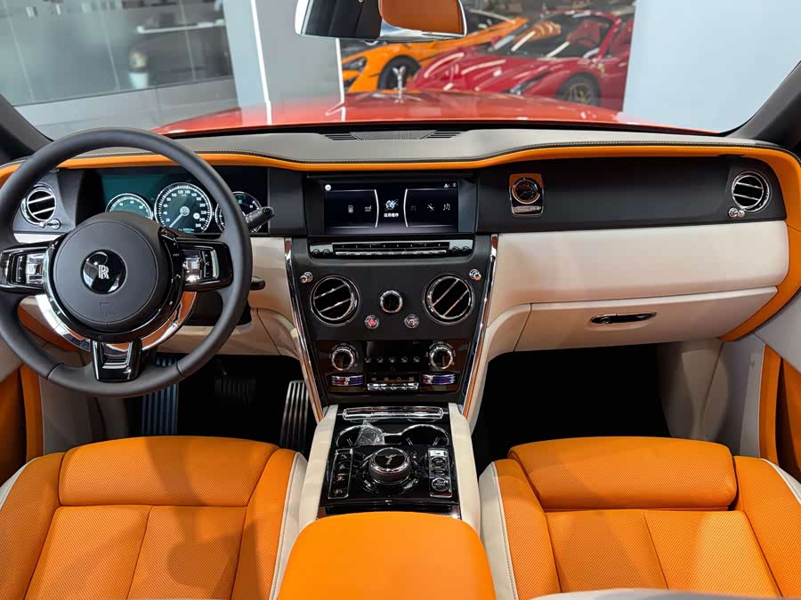 劳斯莱斯 库里南 2023 汽车图片 #7