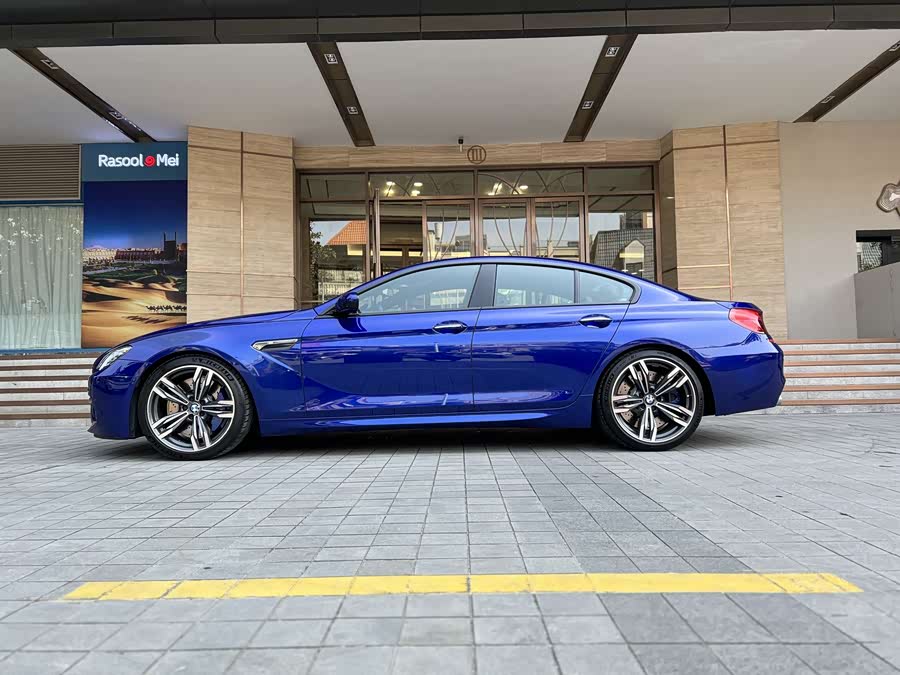BMW M6 2015 car image #7