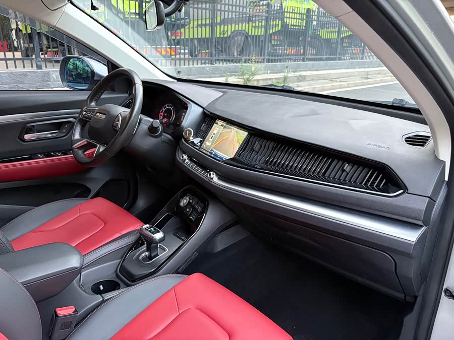 Haval H2s 2017 car image #7