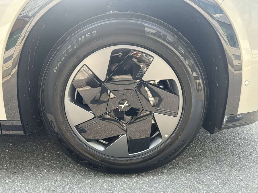 Xpeng G7 2025 immagine di auto #7