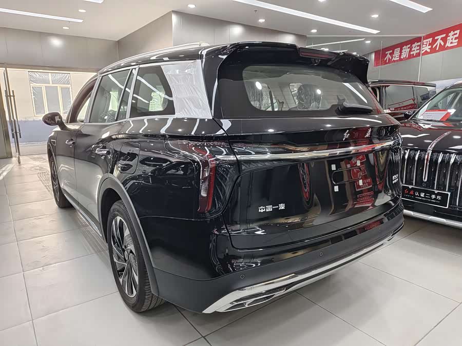 HongQi HS7 PHEV 2025 #7 HongQi HS7 PHEV 2025 car image #7