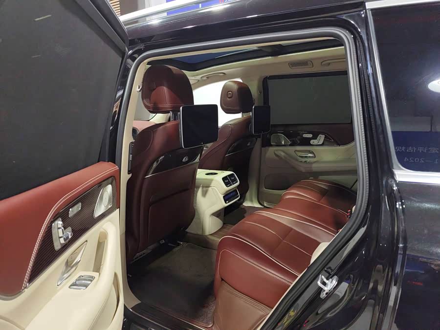 Mercedes-Benz Maybach GLS 2022 car image #7