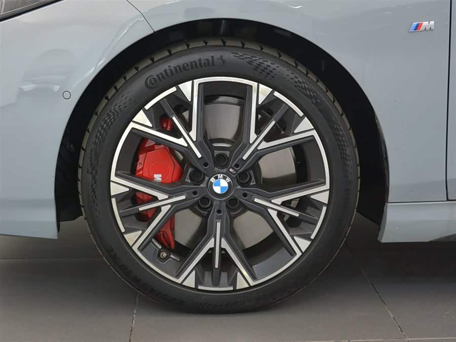 BMW M235L 2025 car image #7