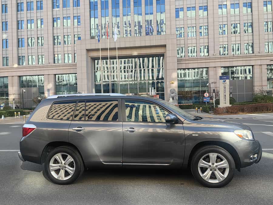 丰田 汉兰达 2010 汽车图片 #7