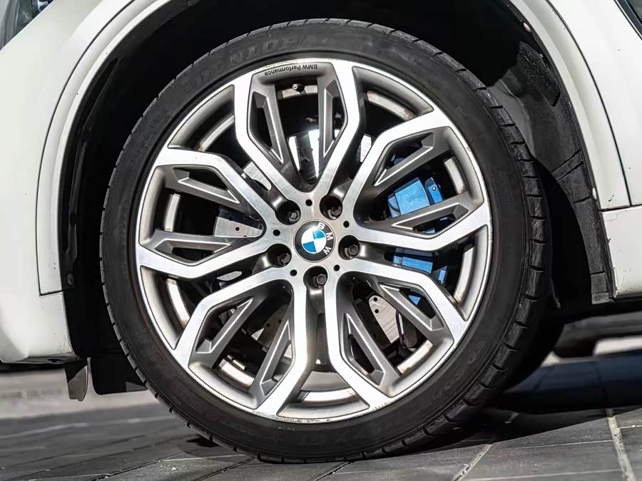 BMW X5 M 2016 car image #7