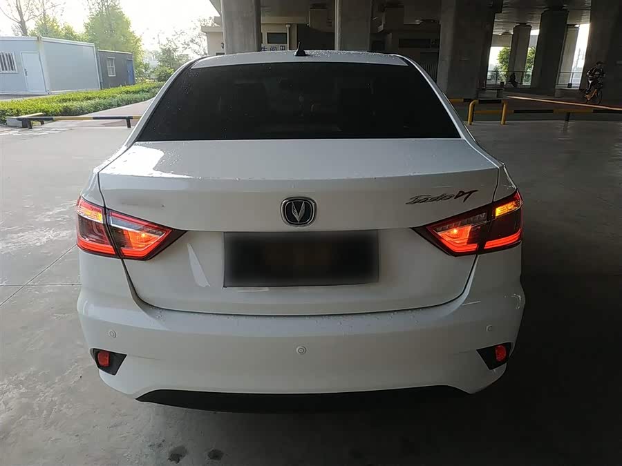 Changan Eado DT 2018 #7 Changan Eado DT 2018 صورة سيارة #7