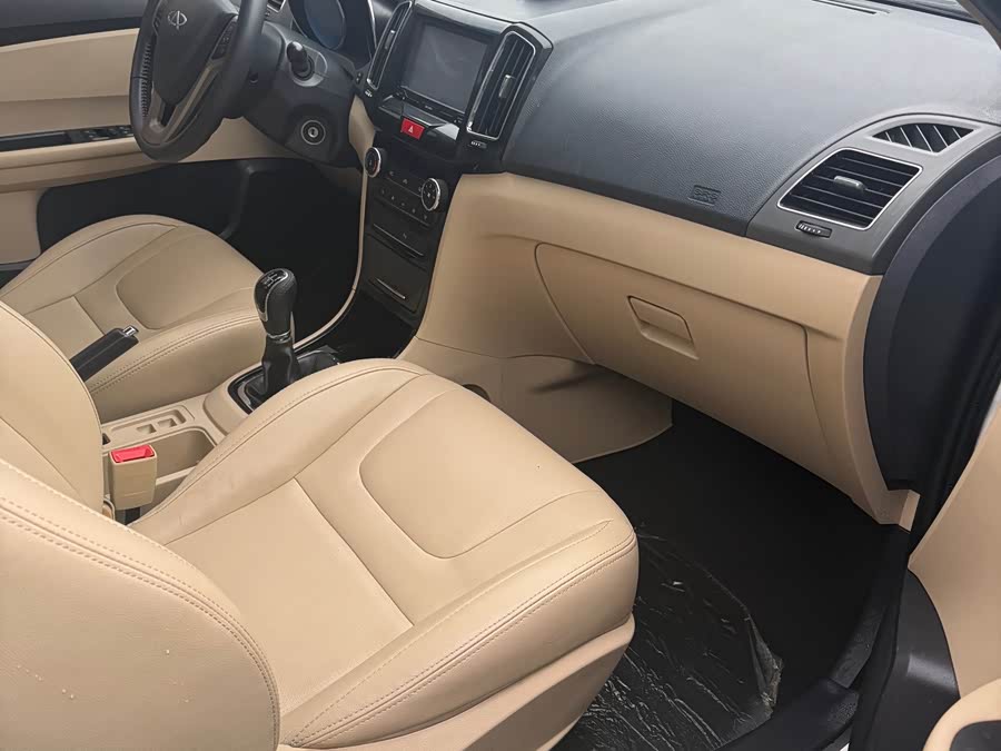 Chery E3 2014 car image #7