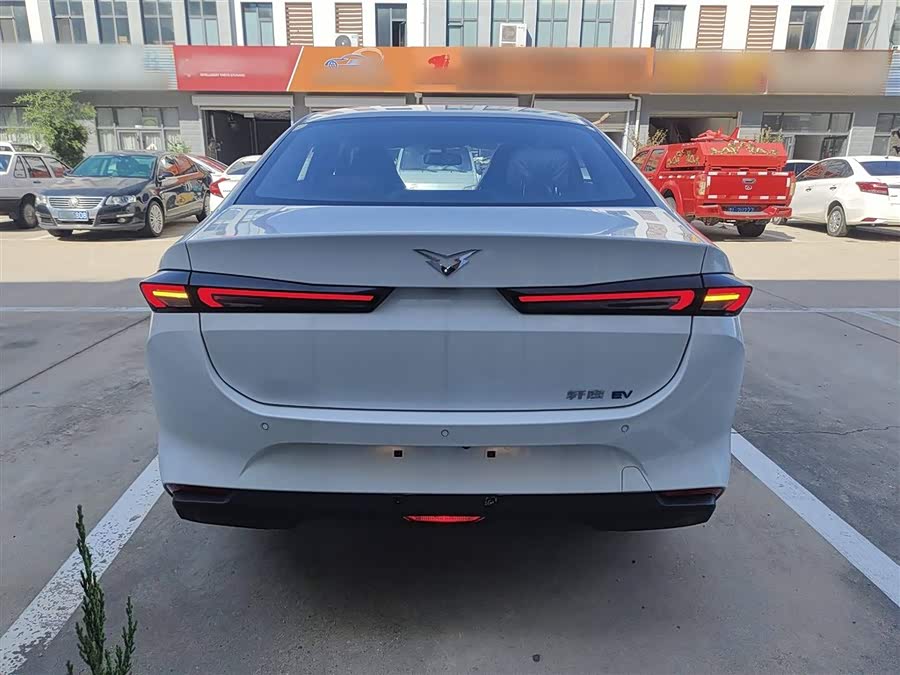 Kaiyi Xuandu EV 2025 #7 Kaiyi Xuandu EV 2025 изображение автомобиля #7