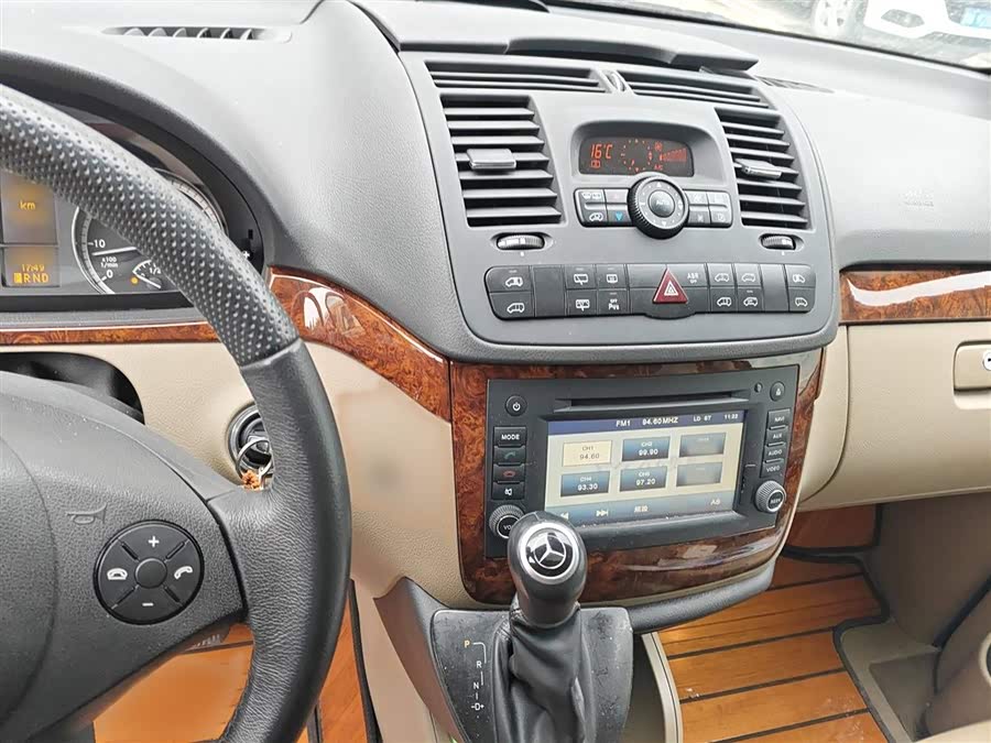 Mercedes-Benz Viano 2016 imagen de coche #7