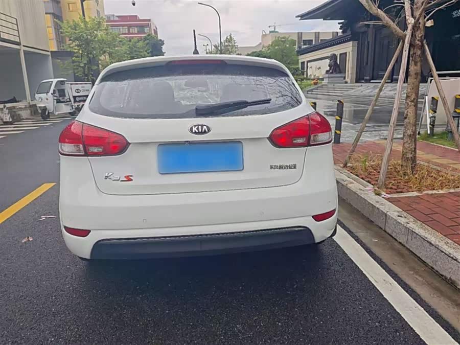 Kia Forte Koup 2014 car image #7