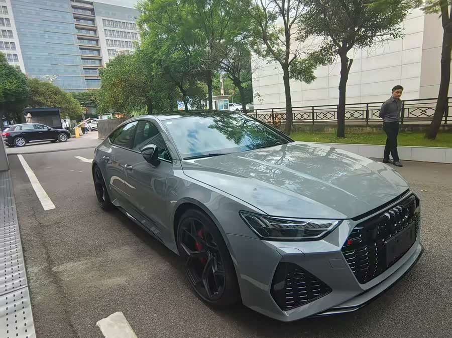 Audi RS 7 car image #7