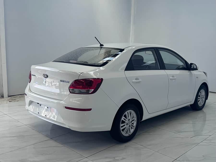 Kia Pegas 2021 image de voiture #7