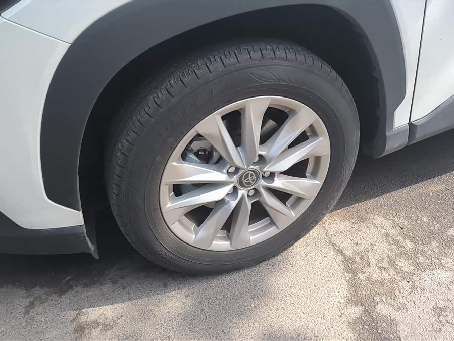 丰田 卡罗拉锐放 2024 汽车图片 #7