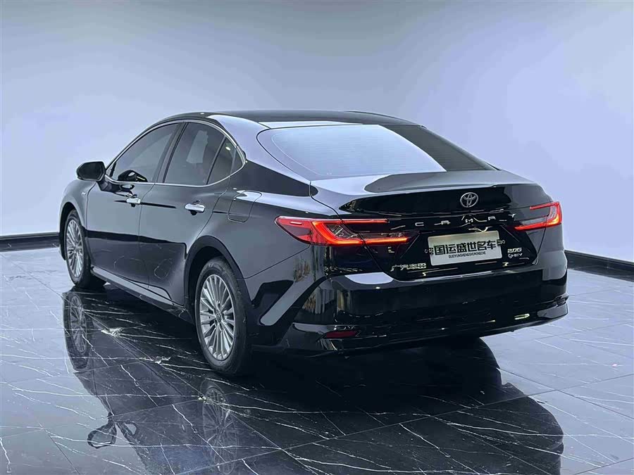 Toyota Camry 2024 car image #7